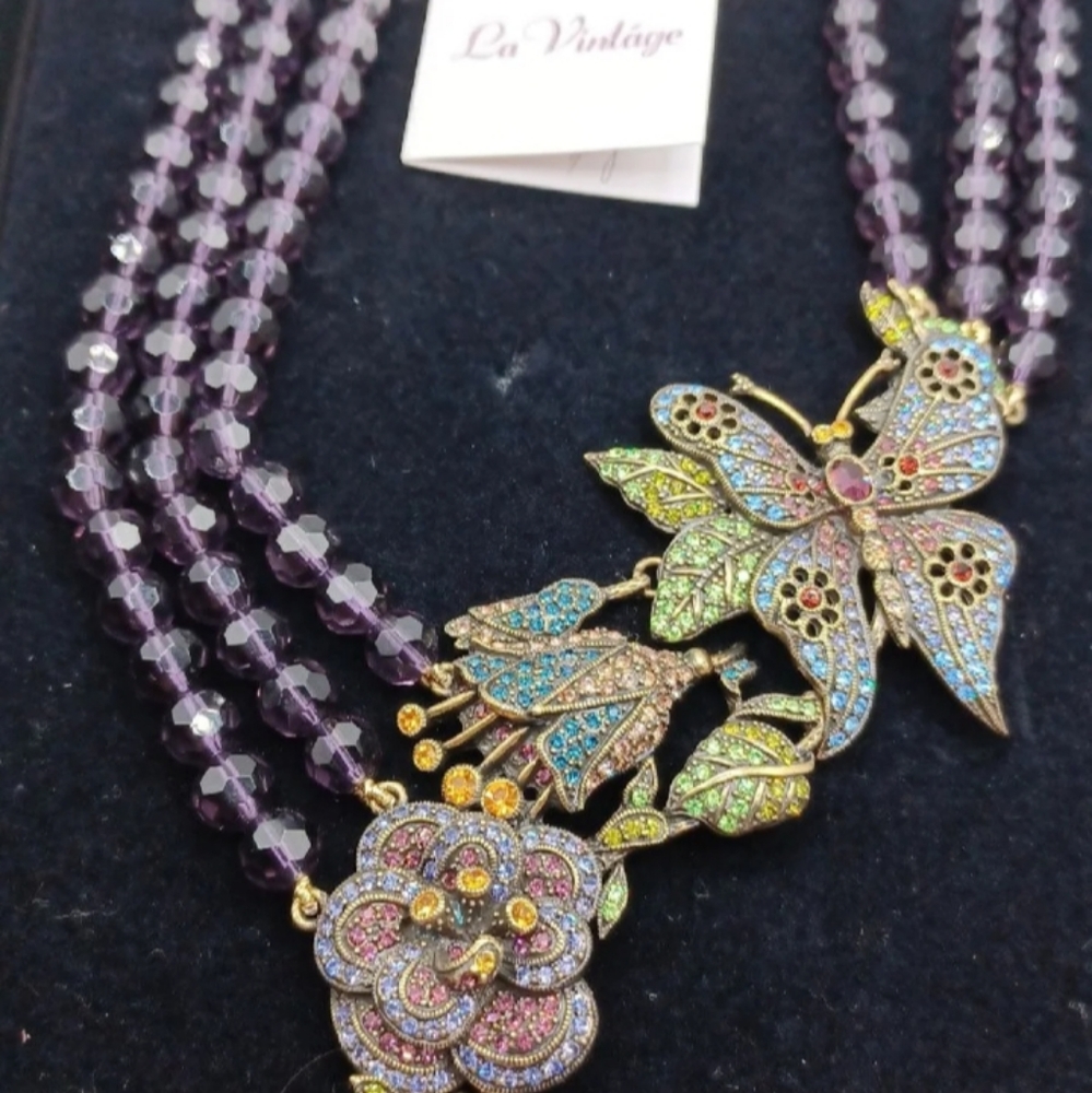 La vintage necklace